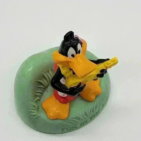 VTG Looney Tunes, Daffy Duck, Fun In The Sun, Applause, PVC Figure, 3", Hawaii - Picture 2 of 10